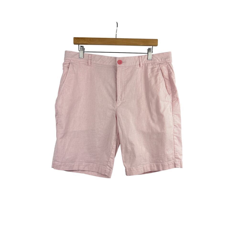 Men’s Straight Down Size 36 Light Pink Golf Shorts.
